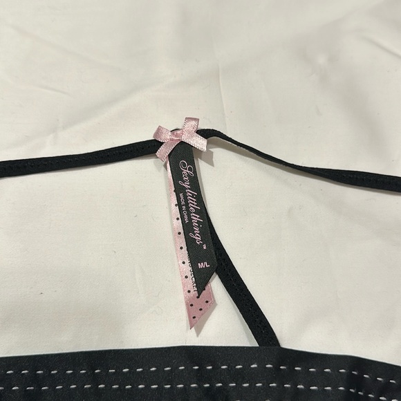 Sexy Little Things thong - Picture 3 of 4